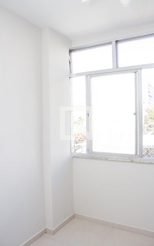Apartamento à venda com 84m², 3 quartos e 1 vagaQuarto 01