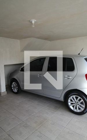 Casa à venda com 200m², 4 quartos e 2 vagasGaragem