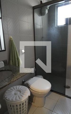 Casa à venda com 200m², 4 quartos e 2 vagasBanheiro da Suite 2