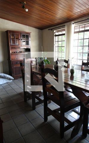 Casa à venda com 200m², 4 quartos e 2 vagasSala de Jantar