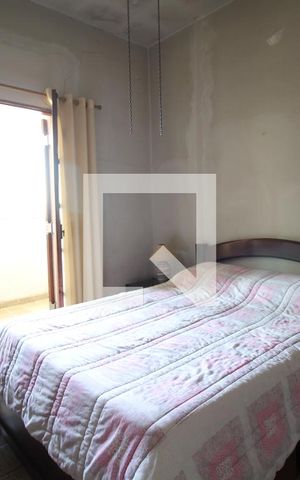 Casa à venda com 200m², 4 quartos e 2 vagasSuite 1