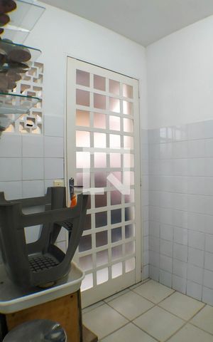 Casa de condomínio à venda com 180m², 4 quartos e 2 vagas Casa de condomínio à venda com 180m², 4 quartos e 2 vagasÁrea de Serviço