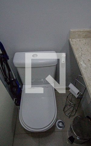 Apartamento à venda com 84m², 2 quartos e 2 vagas Apartamento à venda com 84m², 2 quartos e 2 vagasLavabo