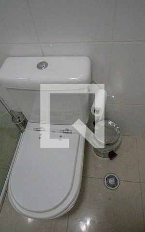 Apartamento à venda com 84m², 2 quartos e 2 vagas Apartamento à venda com 84m², 2 quartos e 2 vagasBanheiro da Suíte 1