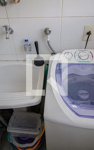 Apartamento à venda com 84m², 2 quartos e 2 vagas Apartamento à venda com 84m², 2 quartos e 2 vagasÁrea de Serviço