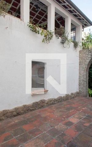 Casa à venda com 300m², 4 quartos e 5 vagas