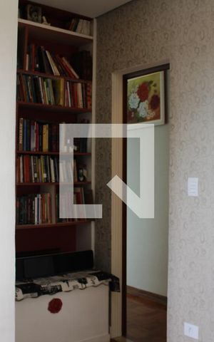 Casa à venda com 200m², 3 quartos e 3 vagasSuíte 2