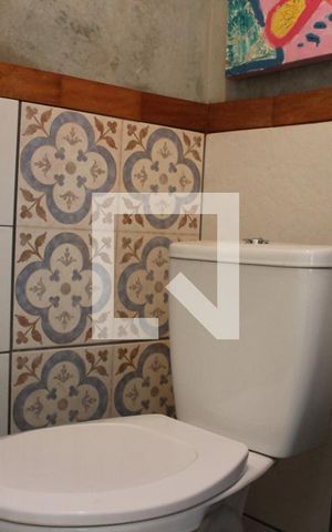 Casa à venda com 200m², 3 quartos e 3 vagasLavabo 2