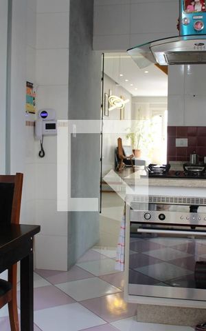 Casa à venda com 200m², 3 quartos e 3 vagasCozinha