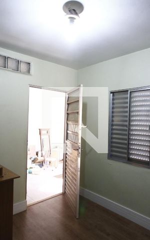Casa à venda com 200m², 4 quartos e 2 vagasQuarto 4