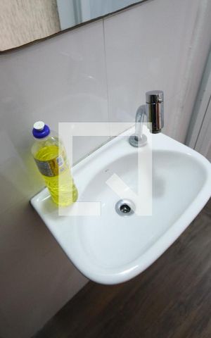 Casa à venda com 200m², 4 quartos e 2 vagasLavabo