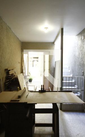 Casa à venda com 200m², 4 quartos e 2 vagasGaragem