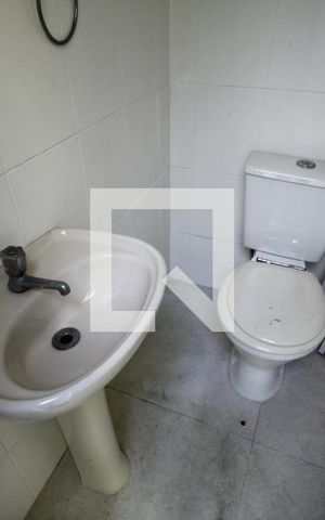 Casa à venda com 200m², 4 quartos e 2 vagasLavabo 2