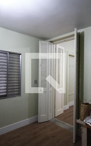 Casa à venda com 200m², 4 quartos e 2 vagasQuarto 4