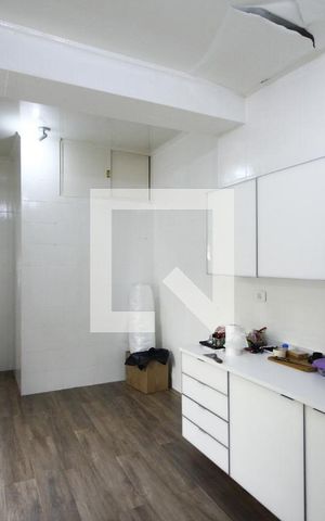 Casa à venda com 200m², 4 quartos e 2 vagasCozinha