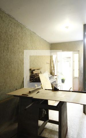 Casa à venda com 200m², 4 quartos e 2 vagasGaragem