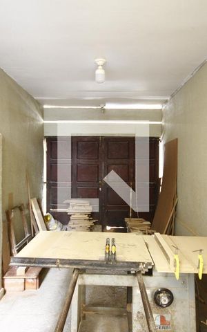 Casa à venda com 200m², 4 quartos e 2 vagasGaragem