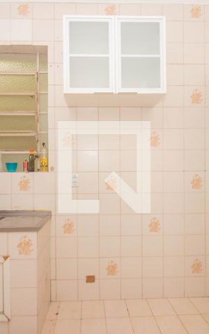 Apartamento à venda com 107m², 2 quartos e sem vaga Apartamento à venda com 107m², 2 quartos e sem vagaCozinha