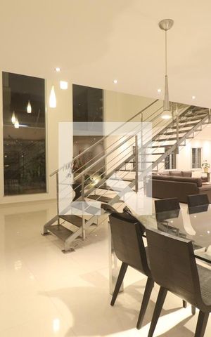 Casa à venda com 540m², 4 quartos e 4 vagasSala de Jantar