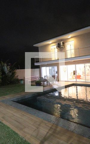 Casa à venda com 540m², 4 quartos e 4 vagasPiscina