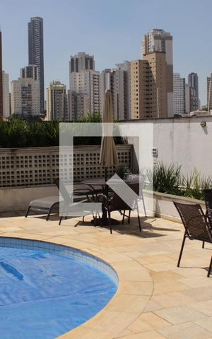 Apartamento para alugar com 343m², 3 quartos e 3 vagasÁrea comum - Piscina