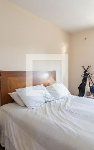 Casa à venda com 170m², 3 quartos e 2 vagas Casa à venda com 170m², 3 quartos e 2 vagasQuarto 1