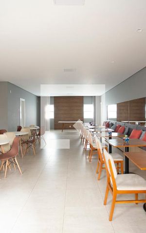 Apartamento à venda com 37m², 2 quartos e sem vagaÁrea comum