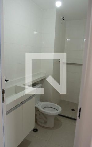 Apartamento à venda com 37m², 2 quartos e sem vagaBanheiro