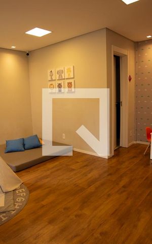 Apartamento à venda com 37m², 2 quartos e sem vagaÁrea comum