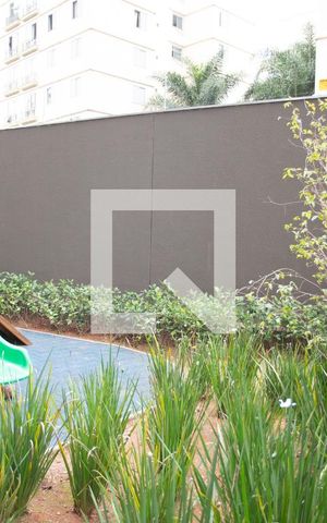 Apartamento à venda com 37m², 2 quartos e sem vagaÁrea comum