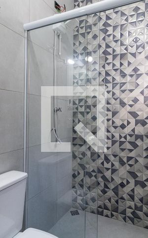 Apartamento para alugar com 36m², 1 quarto e sem vaga Apartamento para alugar com 36m², 1 quarto e sem vagaBanheiro