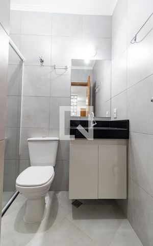 Apartamento para alugar com 35m², 1 quarto e sem vaga Apartamento para alugar com 35m², 1 quarto e sem vagaBanheiro
