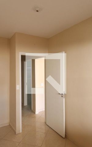 Casa para alugar com 150m², 2 quartos e 2 vagasQuarto 1