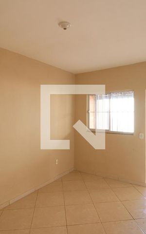 Casa para alugar com 150m², 2 quartos e 2 vagasSala