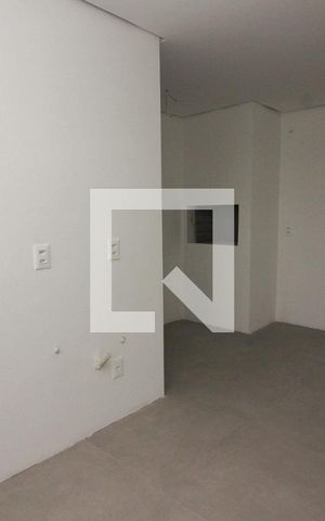 Apartamento à venda com 143m², 3 quartos e 2 vagas Apartamento à venda com 143m², 3 quartos e 2 vagasCozinha
