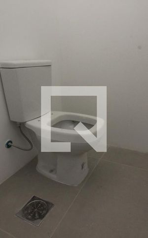 Apartamento à venda com 143m², 3 quartos e 2 vagas Apartamento à venda com 143m², 3 quartos e 2 vagasLavabo