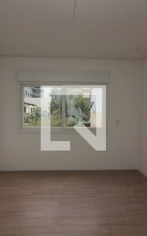 Apartamento à venda com 143m², 3 quartos e 2 vagas Apartamento à venda com 143m², 3 quartos e 2 vagasSuíte