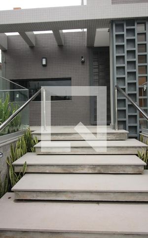 Apartamento à venda com 143m², 3 quartos e 2 vagas Apartamento à venda com 143m², 3 quartos e 2 vagasFachada