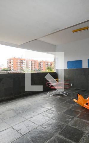 Apartamento para alugar com 55m², 2 quartos e 1 vagaÁrea comum - Playground
