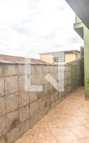 Casa à venda com 188m², 3 quartos e 2 vagas Casa à venda com 188m², 3 quartos e 2 vagasQuintal
