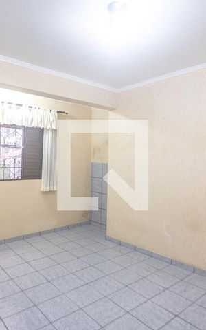 Casa à venda com 188m², 3 quartos e 2 vagas Casa à venda com 188m², 3 quartos e 2 vagasQuarto 2