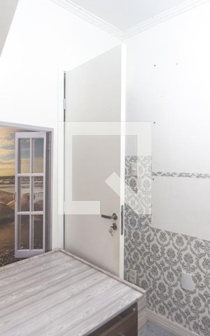 Casa à venda com 188m², 3 quartos e 2 vagas Casa à venda com 188m², 3 quartos e 2 vagasOffice