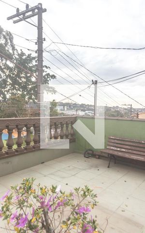 Casa à venda com 188m², 3 quartos e 2 vagas Casa à venda com 188m², 3 quartos e 2 vagasQuintal