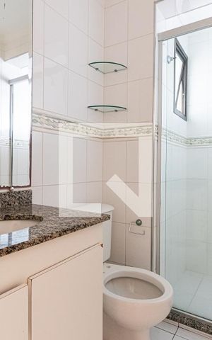 Apartamento para alugar com 80m², 3 quartos e 2 vagasBanheiro Social