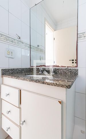 Apartamento para alugar com 80m², 3 quartos e 2 vagasBanheiro Social