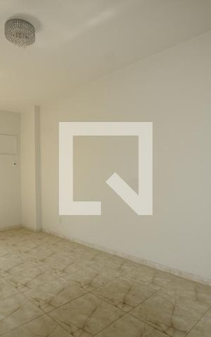 Apartamento para alugar com 80m², 2 quartos e 1 vagaSala