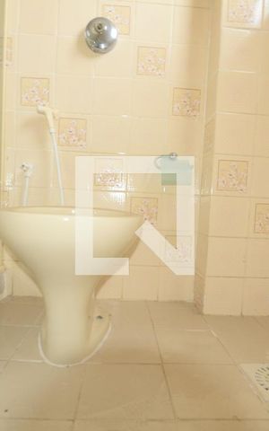 Apartamento para alugar com 80m², 2 quartos e 1 vagaBanheiro Social