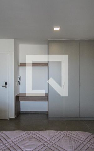 Studio para alugar com 29m², 1 quarto e 1 vaga Studio para alugar com 29m², 1 quarto e 1 vagaSala/Quarto
