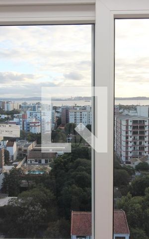 Apartamento à venda com 143m², 3 quartos e 2 vagas Apartamento à venda com 143m², 3 quartos e 2 vagasVista da Suíte