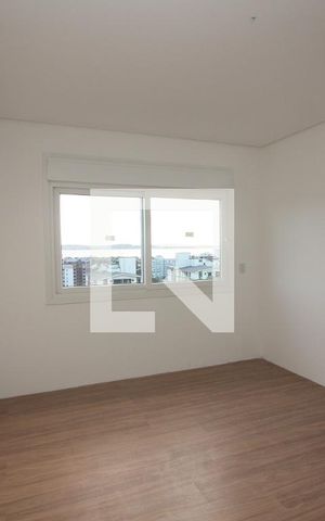 Apartamento à venda com 143m², 3 quartos e 2 vagas Apartamento à venda com 143m², 3 quartos e 2 vagasQuarto Suíte